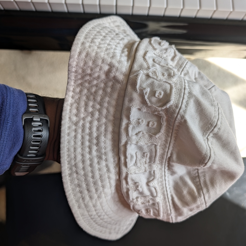 Men's White Embroidered Bucket Hat SUPREME